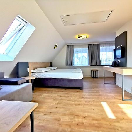 Home Inn Hotel Dormagen Εξωτερικό φωτογραφία