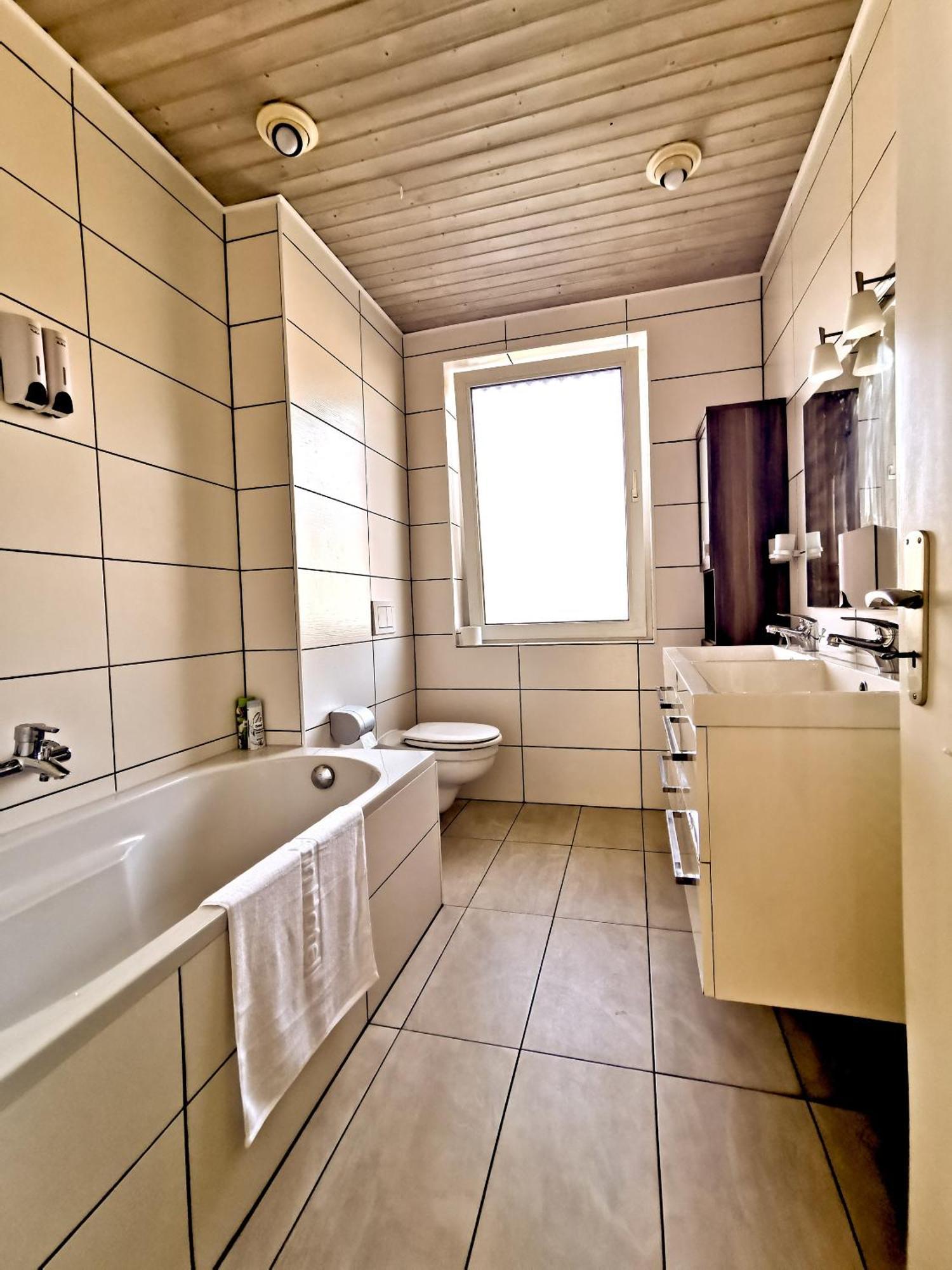 Home Inn Hotel Dormagen Δωμάτιο φωτογραφία
